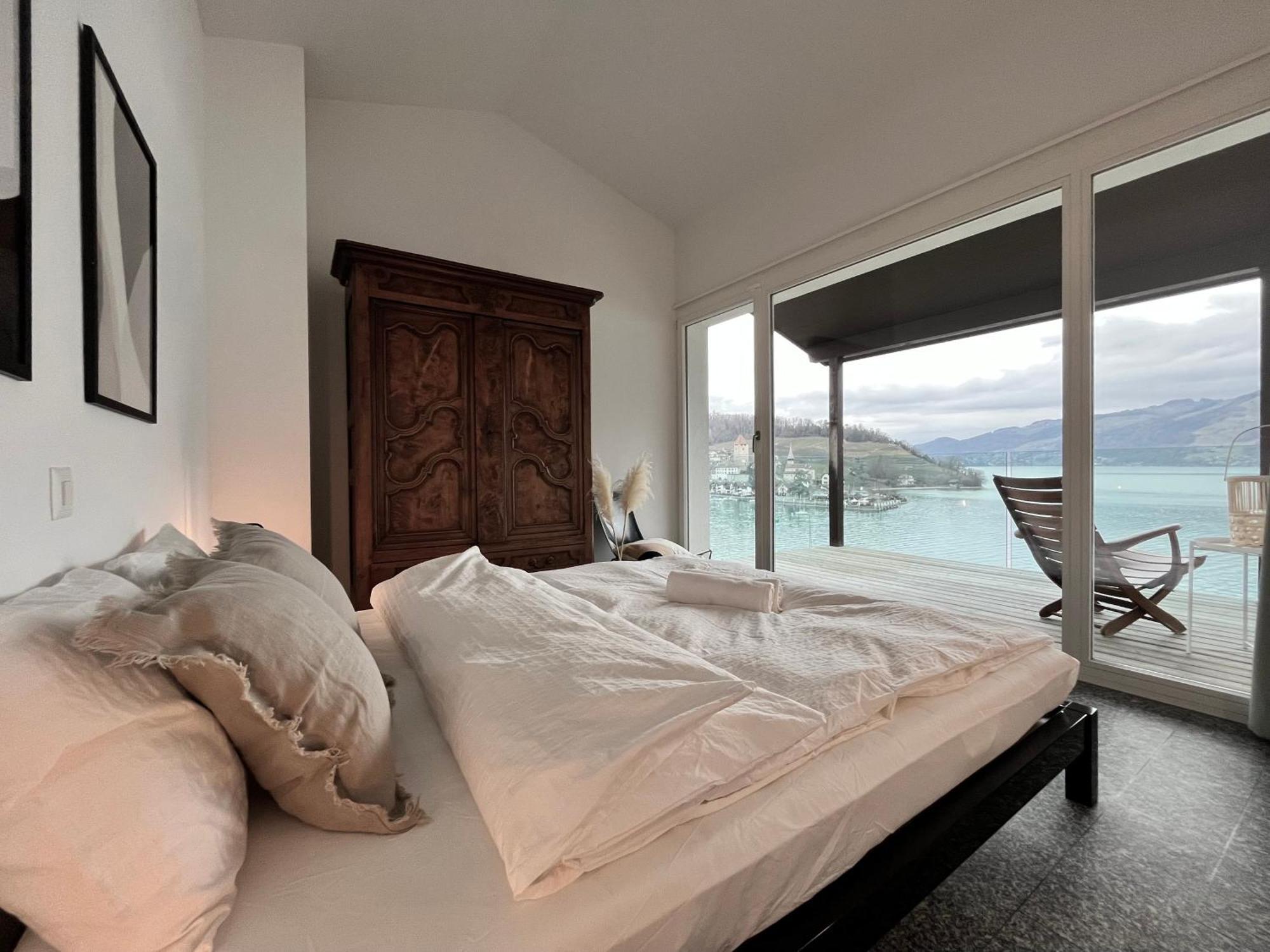 Wohnung Mit Grossartiger Seesicht Und Balkon Spiez Exterior photo