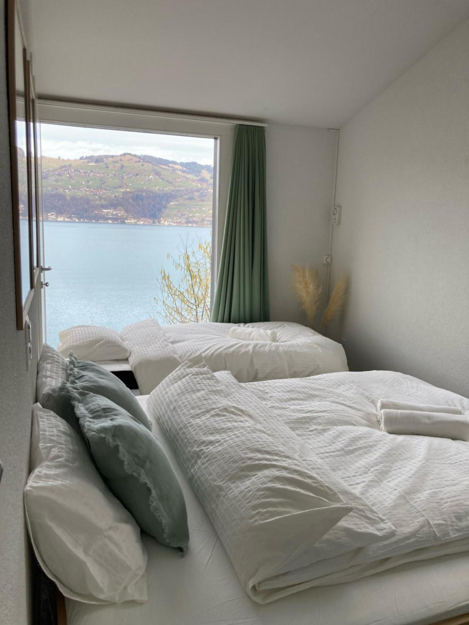 Wohnung Mit Grossartiger Seesicht Und Balkon Spiez Exterior photo